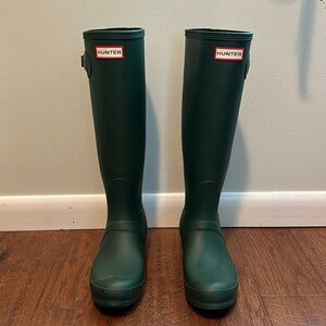 Women’s Tall Hunter Rain Boots